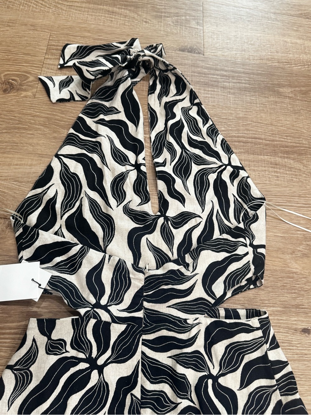NWT Zara Medium Black Beige Abstract Linen Blend Halter Cutout Maxi Dress - Picture 6 of 8